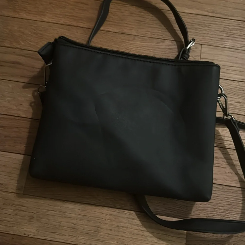 Black‎ leather like crossbody